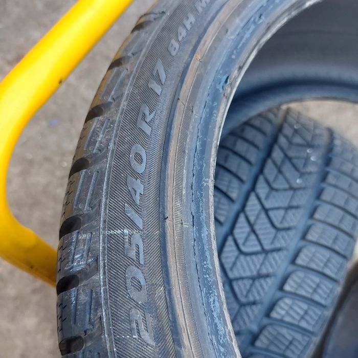 205/40/17" Pirelli 4бр.гуми.dot4421