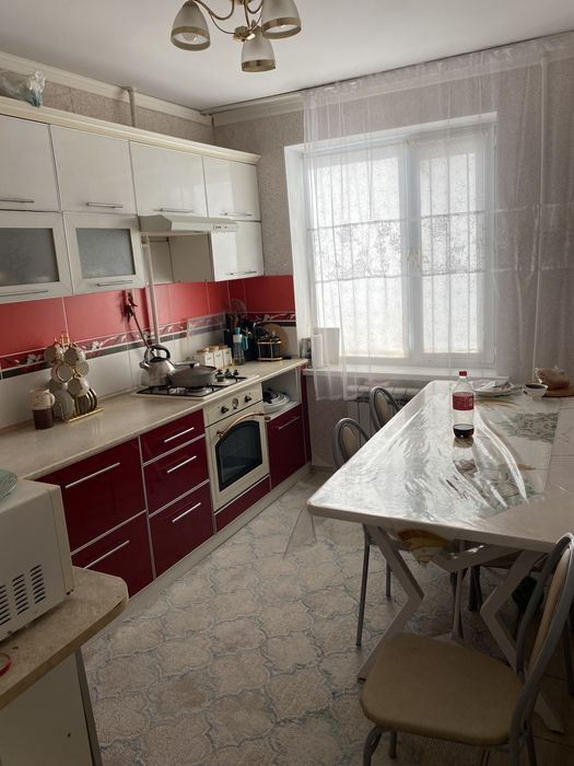 Продам Кв 4-ком районе Жилгородок