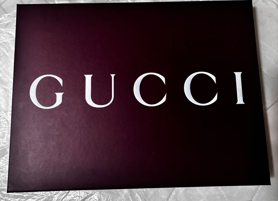 Оригинал платок Gucci