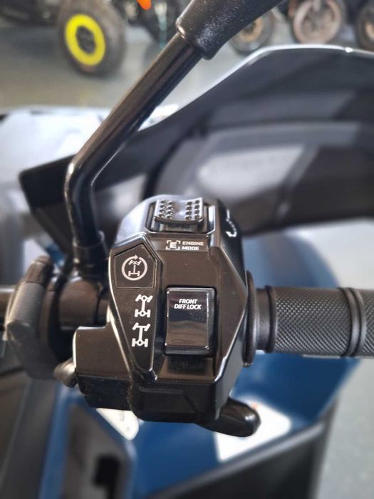 ATV Can-Am Outlander MAX LIMITED 1000R T 2025