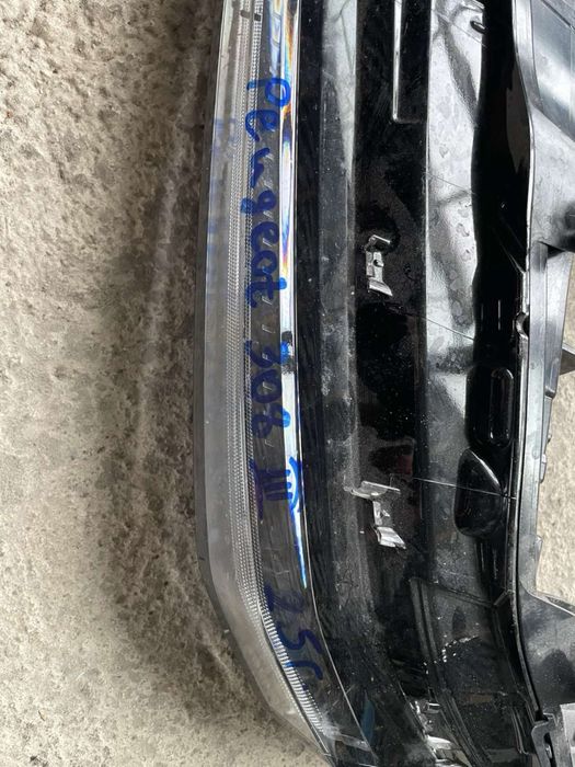 Десен фар за Peugeot 308 (2025”)