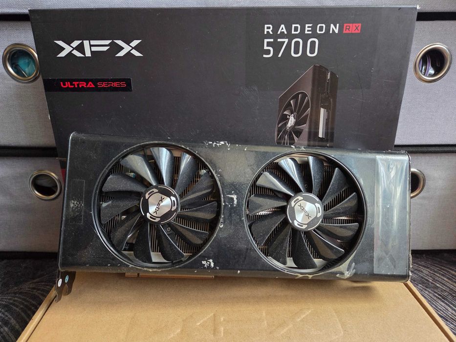 XFX THICC II AMD Radeon RX 5700 8GB GDDR6 placa video gaming