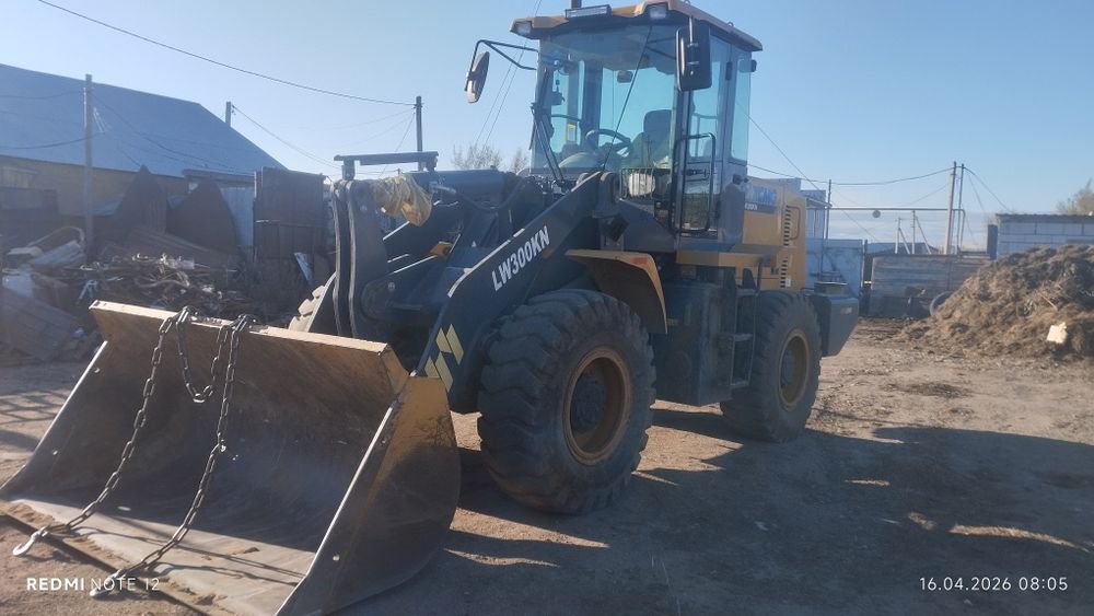 Продается фронталный погрузчик
