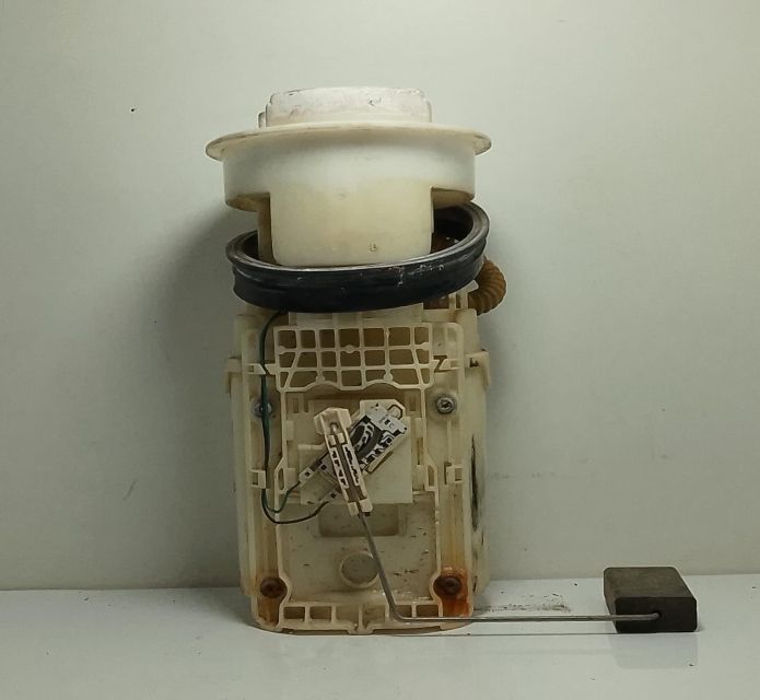 Pompa combustibil 6Q0919051F Volkswagen VW Polo a 4-a generatie 9N