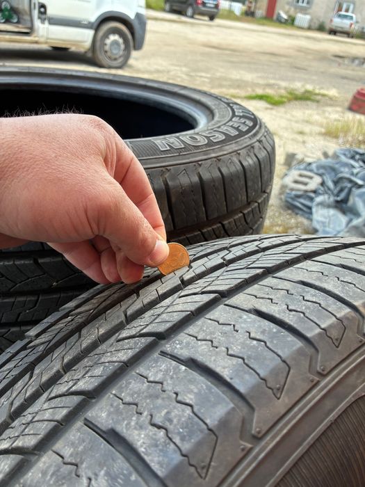 235/55 R19 Гуми 4 сезона 240.00€