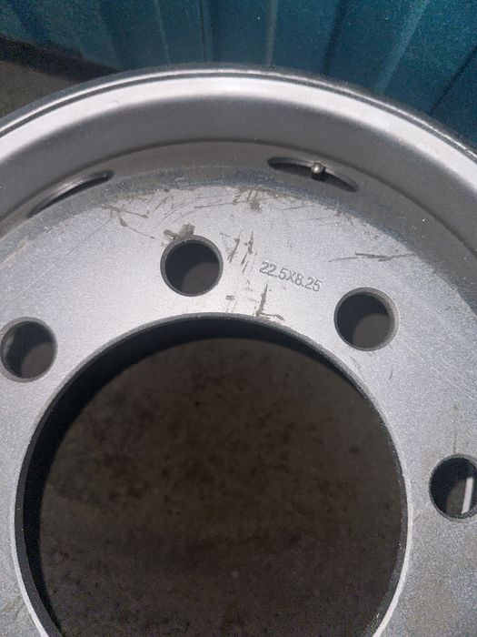 Продам диски безкамерка