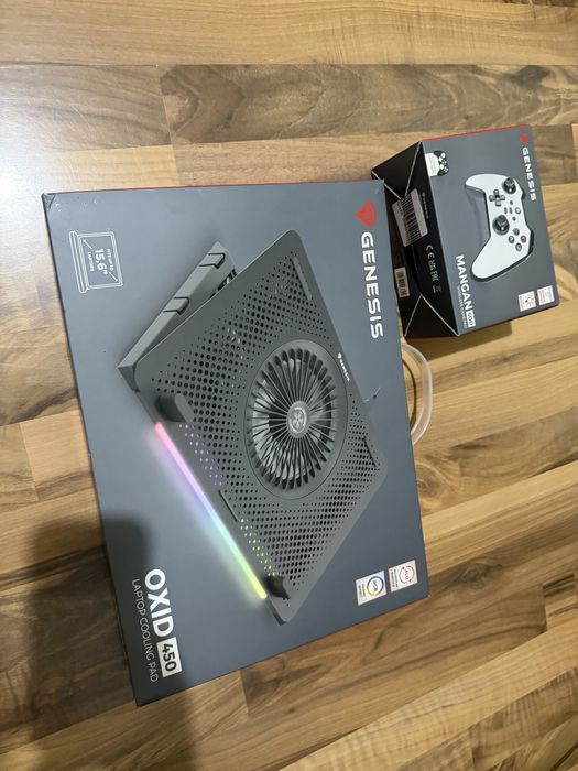 Лаптоп ASUS - TUF F15 FX507VV  със джойстик и охлаждаща стойка