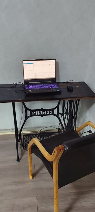 Столик для работы