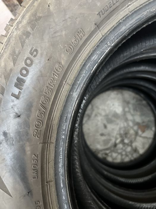 Anvelope M+S 205 65 16 Bridgestone