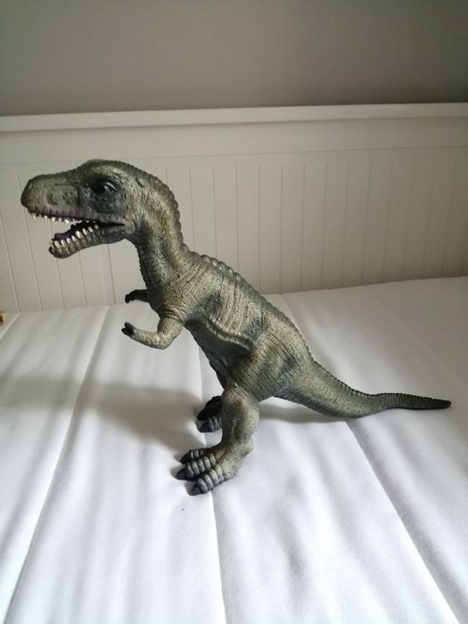 Dinozauri pentru copii