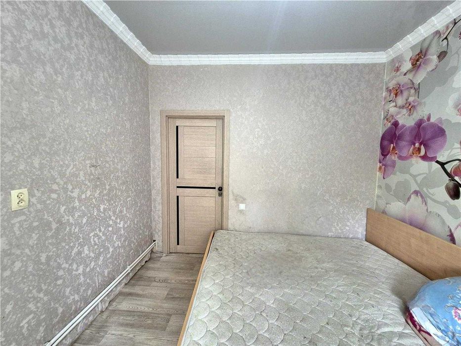 Продам 3 комн студию  болгарского типа