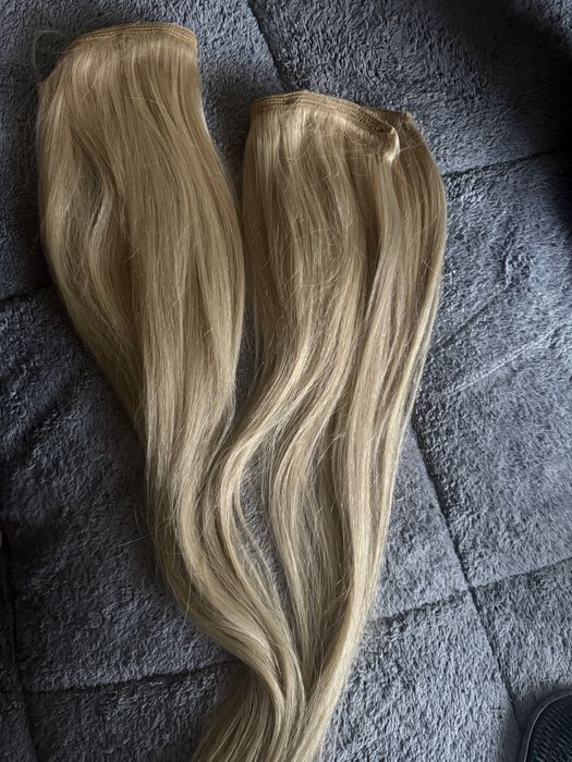 Естественна руса коса