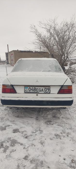 Мерседес w124 E200