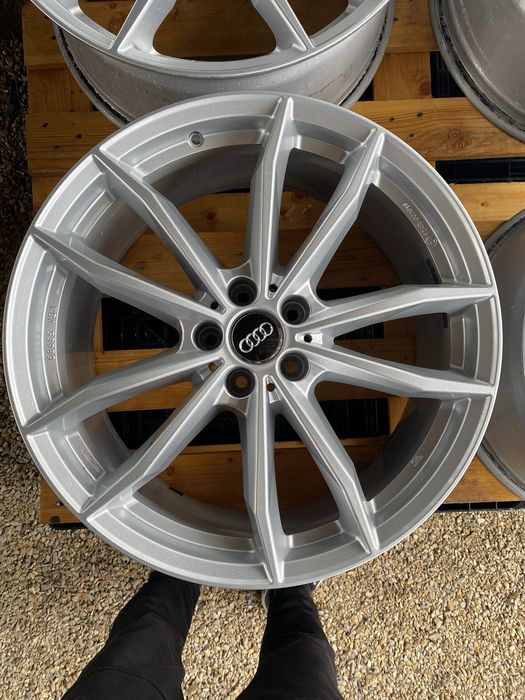 20 цола 5 х 112 мм Ауди , Audi A 6  S 6 , A 8 , S 8 ,  Q 5 , Q 8