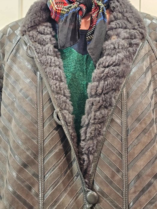 Cojoc/palton damă din blană de oaie