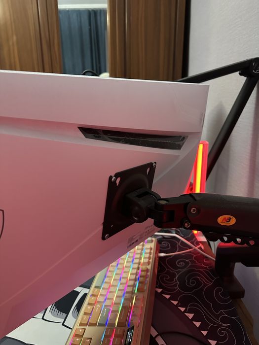 Монитор 27" MSI MAG 274QRFW X32 белый