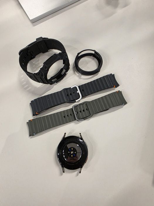 Vând Samsung Galaxy Watch7 44mm