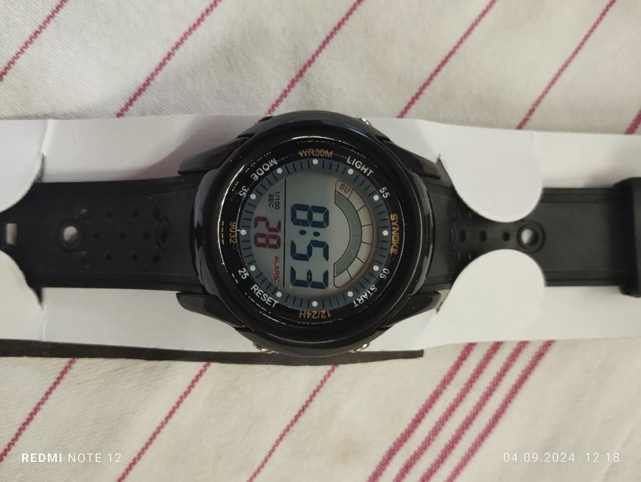 Мъжки електронни часовници