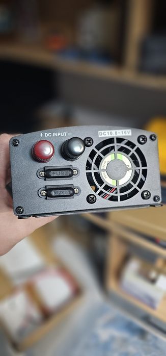 Инвертор 12 220 Epever 500w