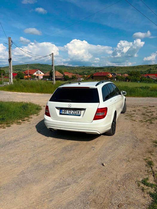 mercedes benz c class break facelift