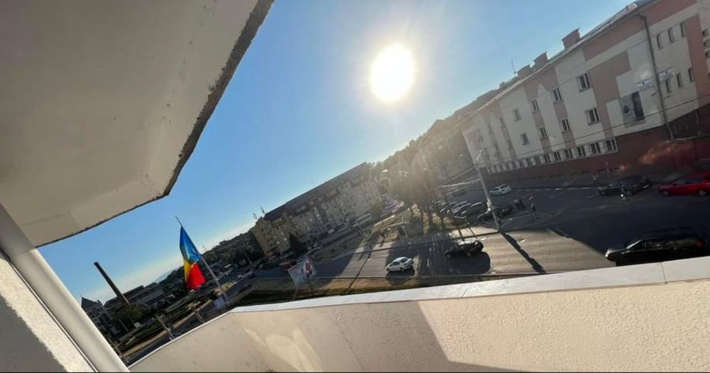 Inchiriez apartament 2 camere, Turda-zona centrala