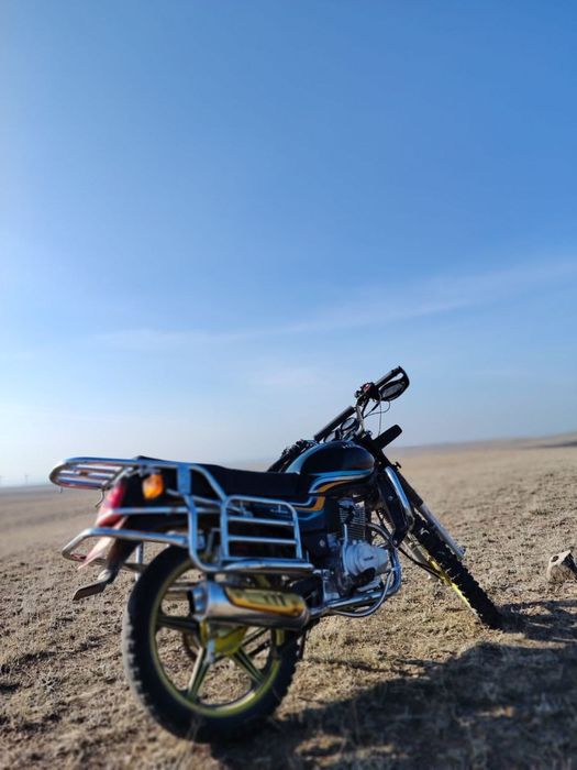 Продам мото классика HAOJIN 200cc