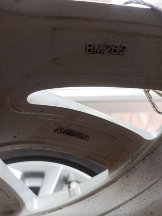 Set jante R18 BMW impecabile