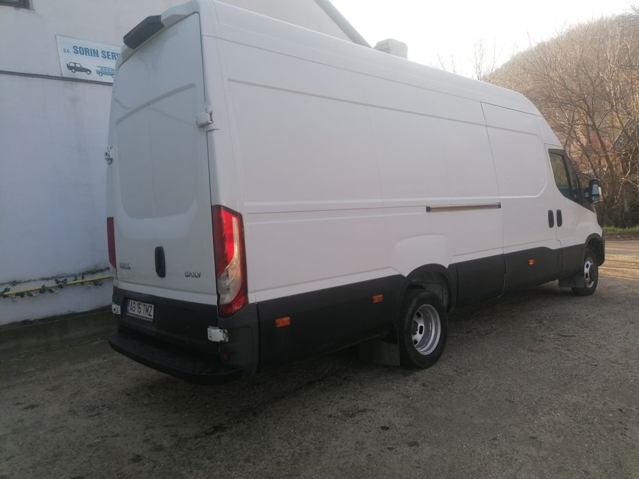 Vând iveco Daily 35C13