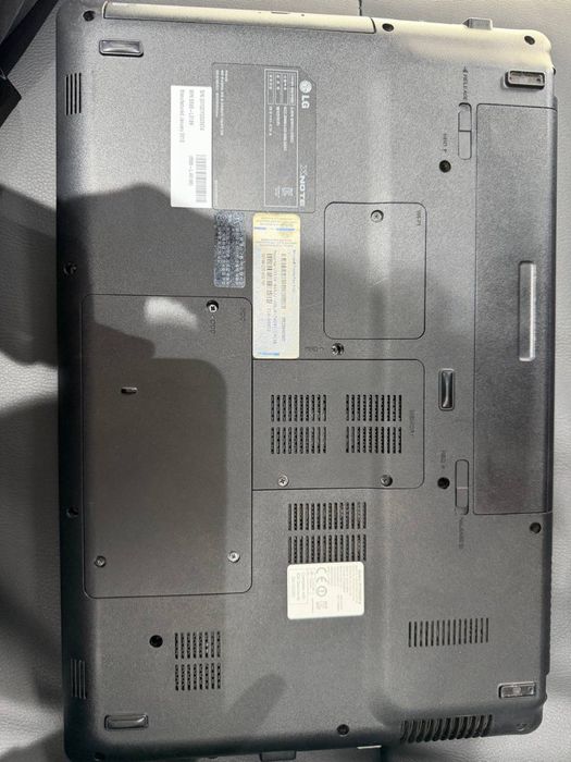 Продам ноутбук LG