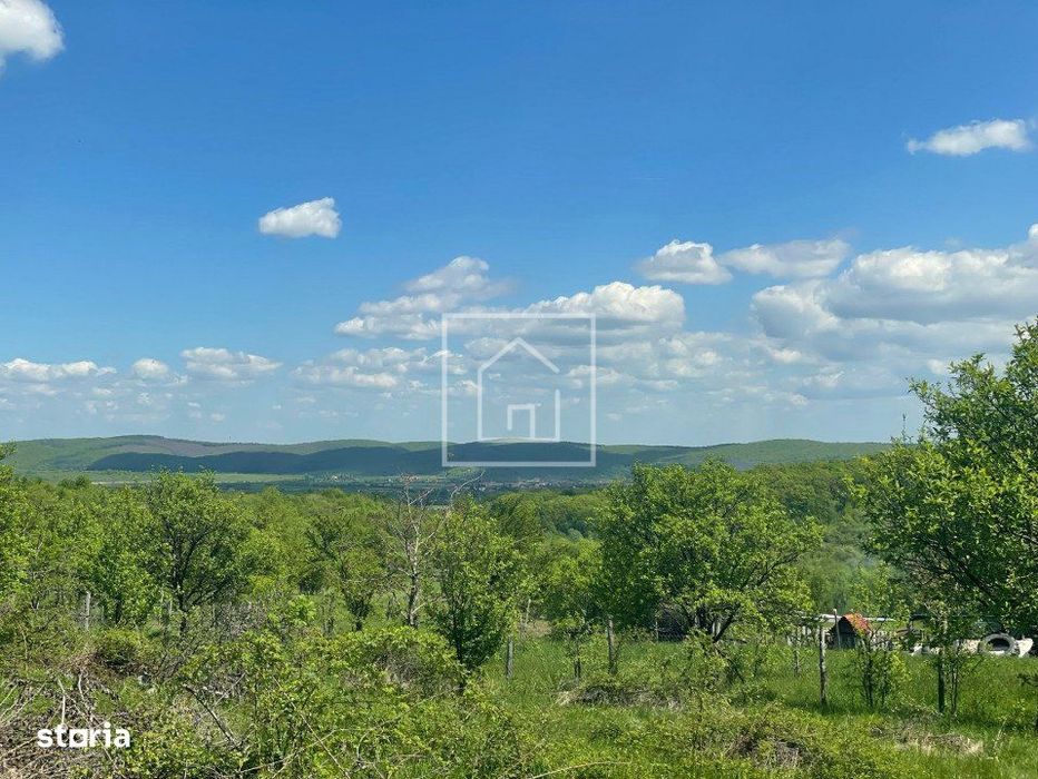 Teren intravilan cu priveliste superba in zona Sibiel