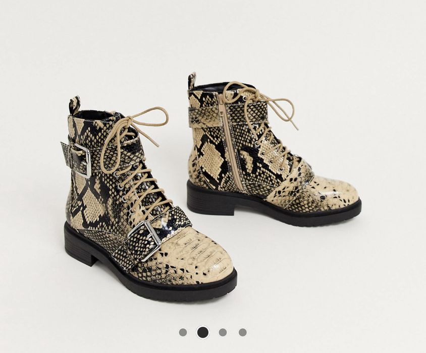 уникални дамски боти ASOS със змийски мотив