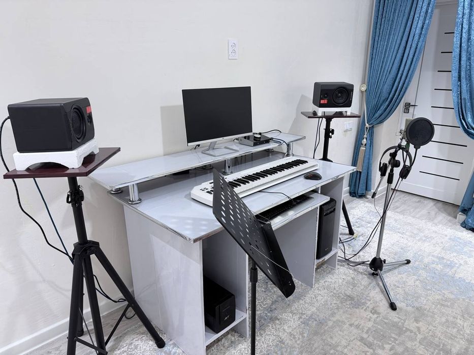 Komplekt Studio tayyor ovoz studiya
