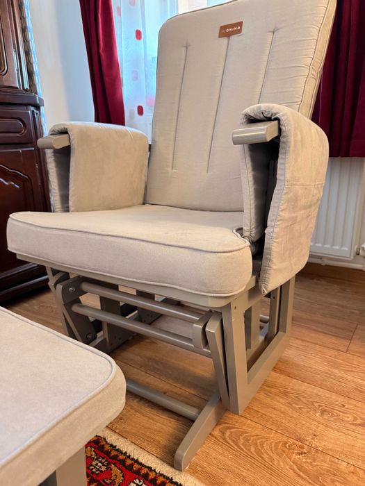 Fotoliu reglabil pentru alaptare, cu suport de picioare, ONINO CALM.me