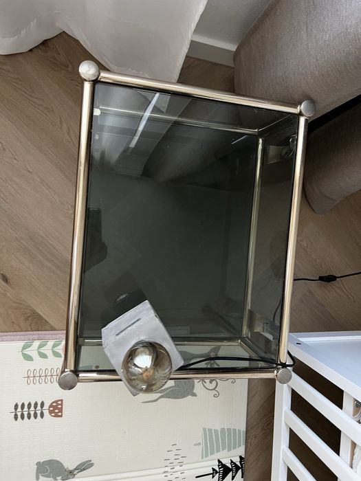 Помощни            метални масички 2бр.