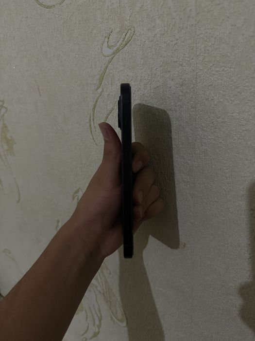 Iphone 15 sotiladi ideal holat