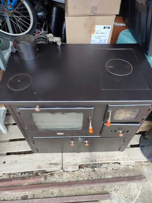 Sobă Prity cu plită