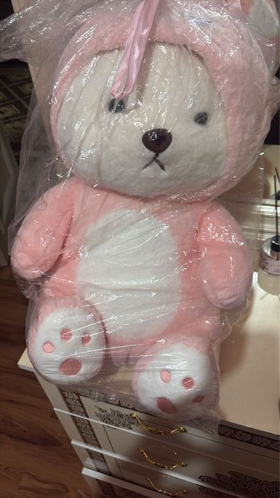 Розывый мишка с капишоном