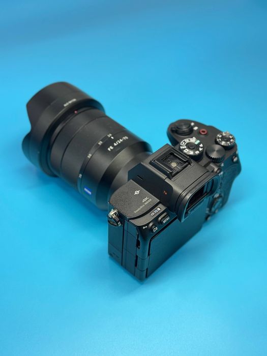 Sony A7 s3 24-70mm f4 obektivi bilan