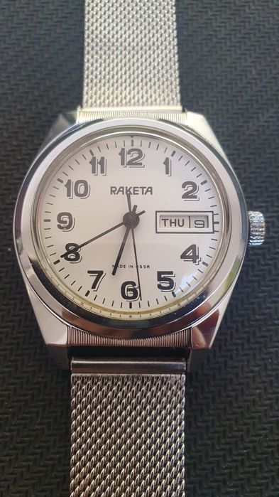 Ceas Raketa mecanic dublă data