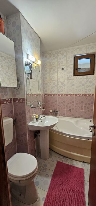 Inchiriez apartament 2 camere – zona Roka Garden (Masina de paine / Colentina / Obor.