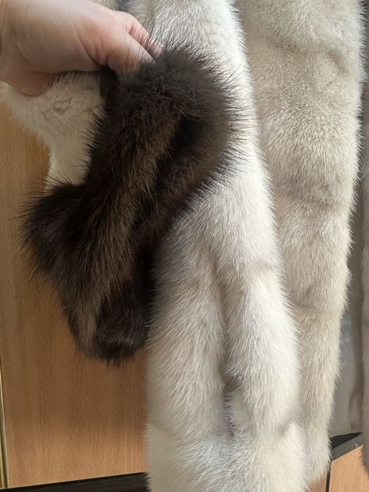 Продам шубу норковую