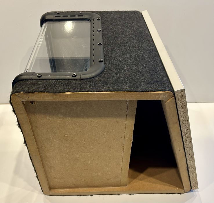 Vand subwoofer auto Emphaser EI 12S4 impulse