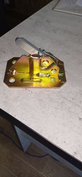 Шпильки и гайки Тайрот, Зажимы-клипсы п-во, Россия.