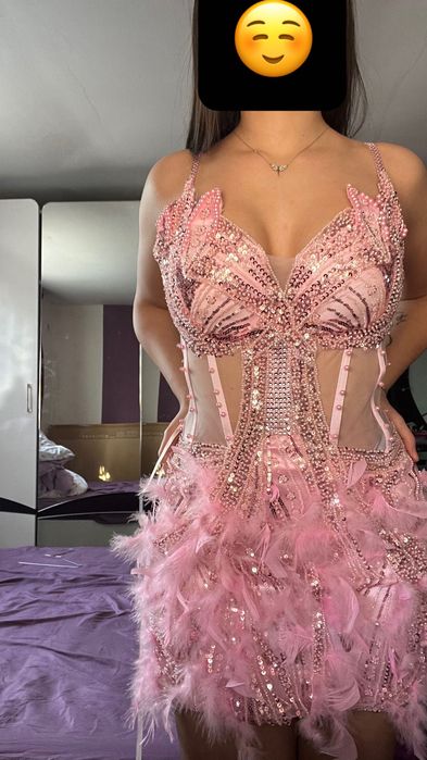 Продавам бална рокля