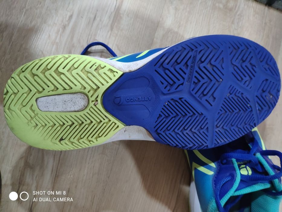 Маратонки Artengo номер 38