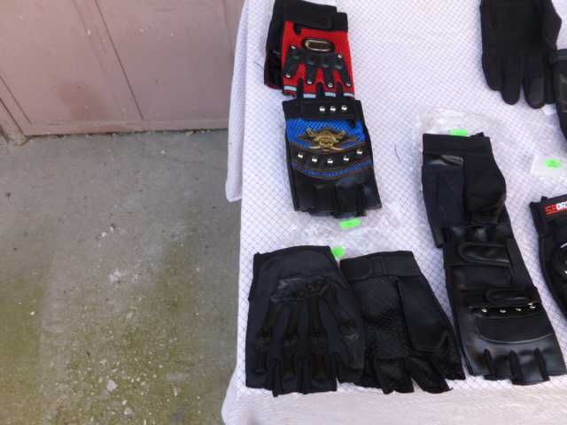 продавам ръкавици за мотоциклети, велосипеди