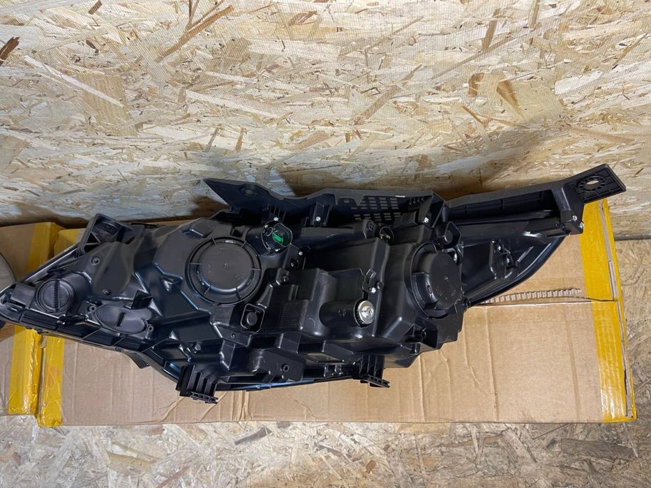 Фары на Kia K5 2016,2019