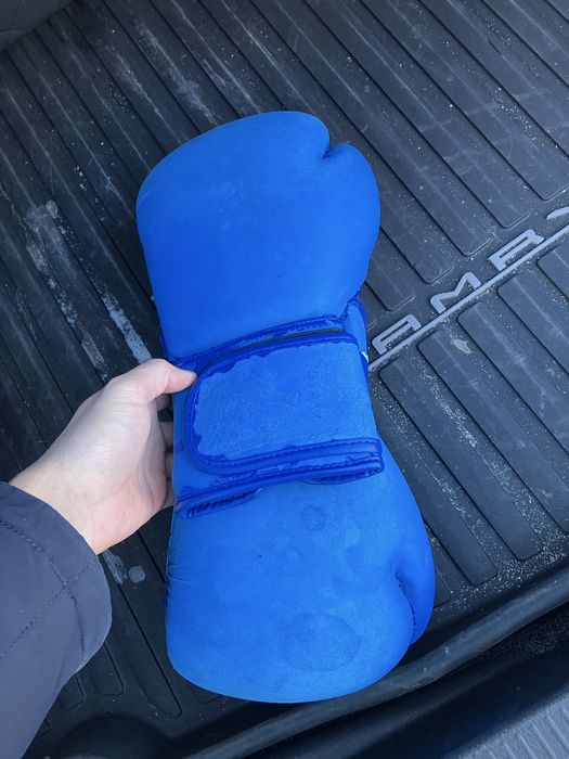 Перчатки боксерские