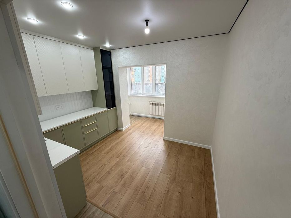 39 мкр 5дом 2 этаж 2 бөлмелі пәтер 75кв м2