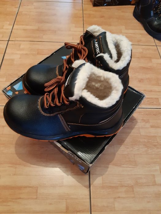 Спецботинка акция!